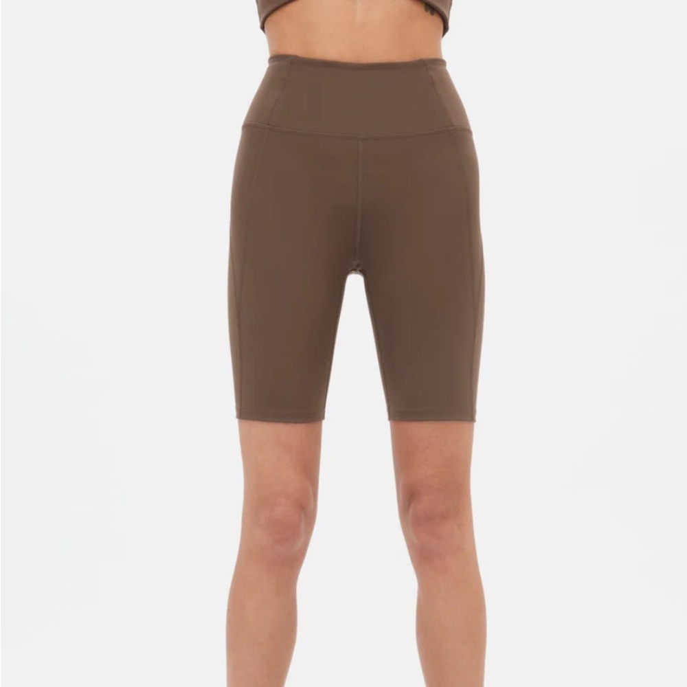 Girlfriend Collective FLOAT Ultralight High-Rise Bike Short